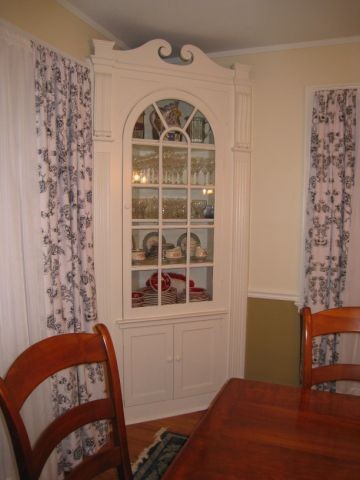 Dining room 2009 B4 03