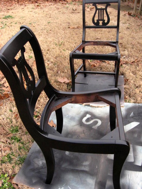 Furniture: Updating with Black Spray Paint - Southern Hospitality