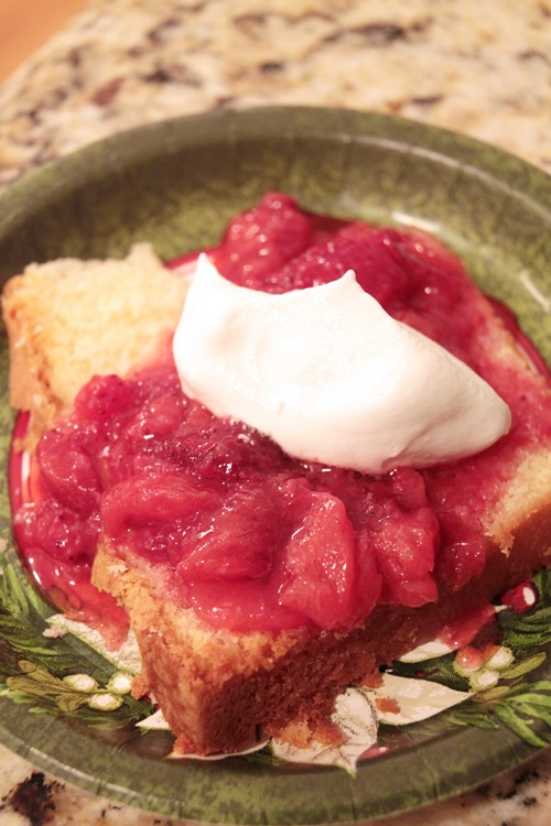 pound cake toppings