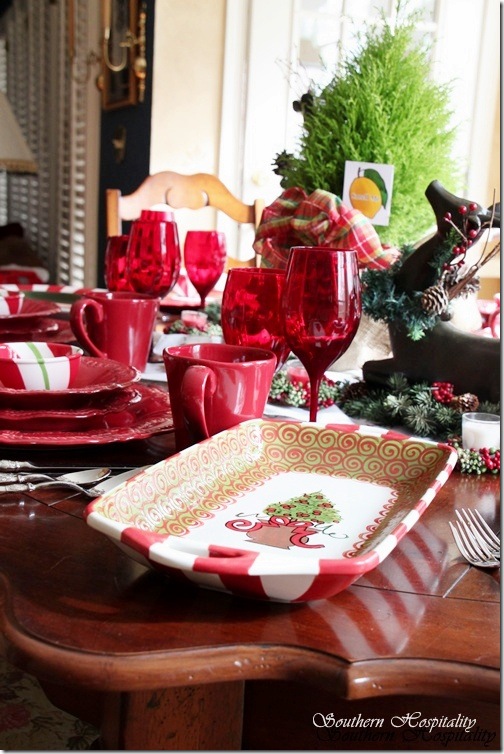 red dishes Christmas