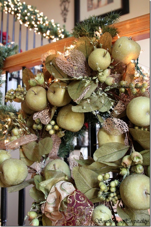 fruit wreath