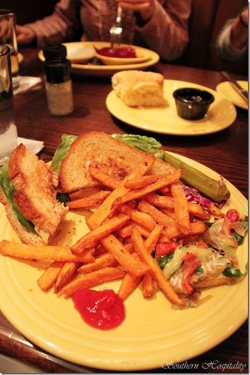 Chicken sandwich Tupelo Honey