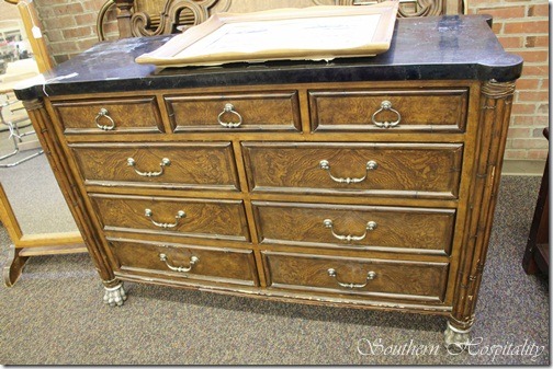 Thomasville chest