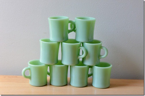 vintage kitchen jadeite mugs Parsimonia