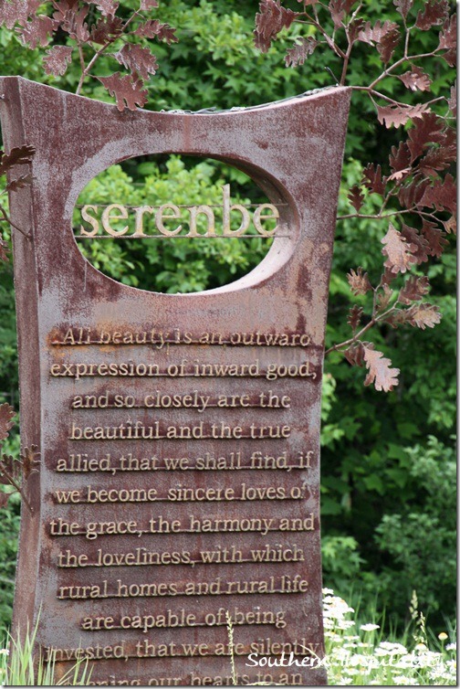 Serenbe iron sign