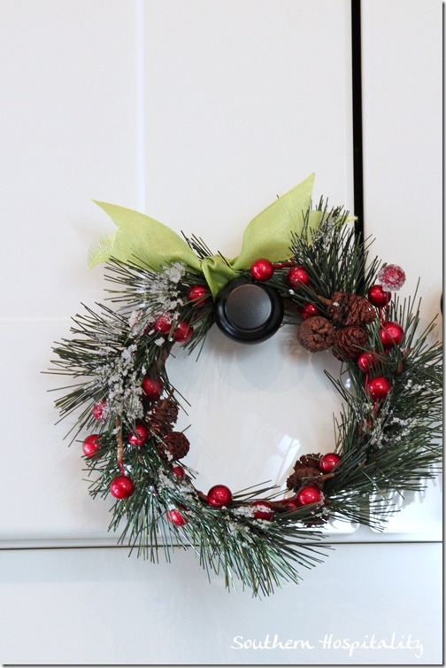 tiny wreath