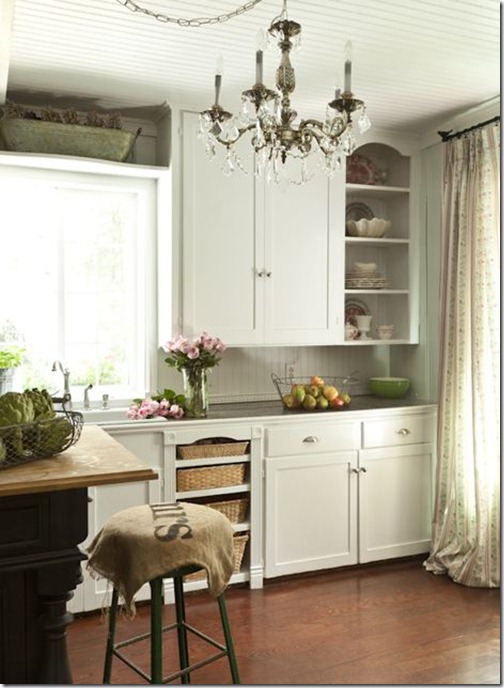 French Country cottage feature