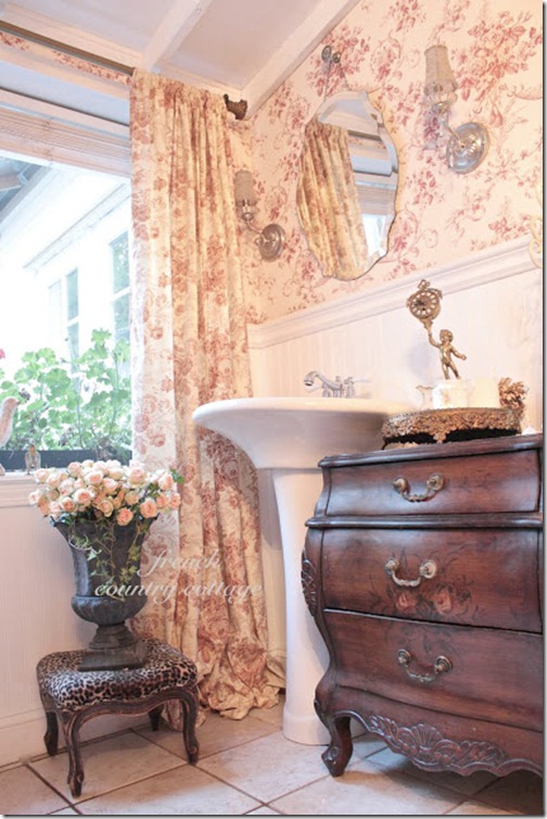 toile bathroom