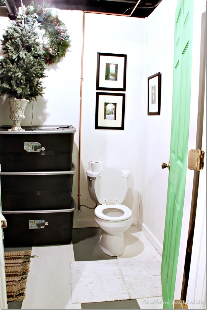 Lime Green Laundryroom- southernhospitality - Traditional