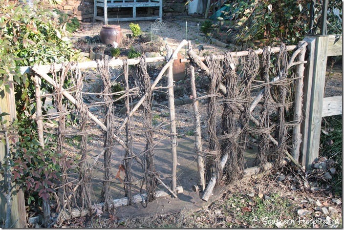 twig gate