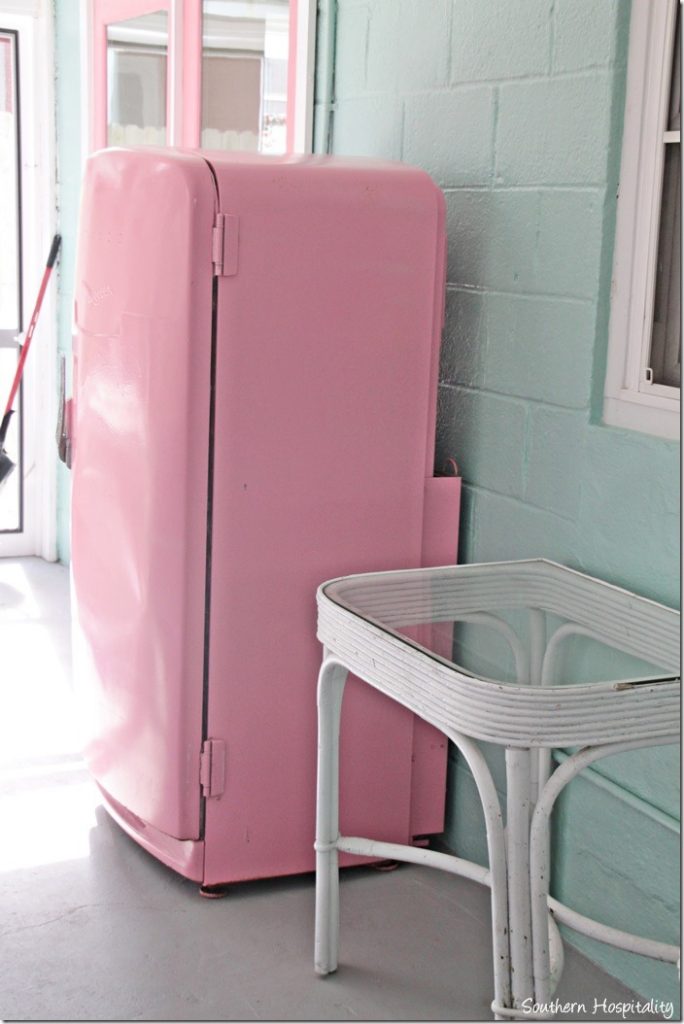 breeze inn pink fridge