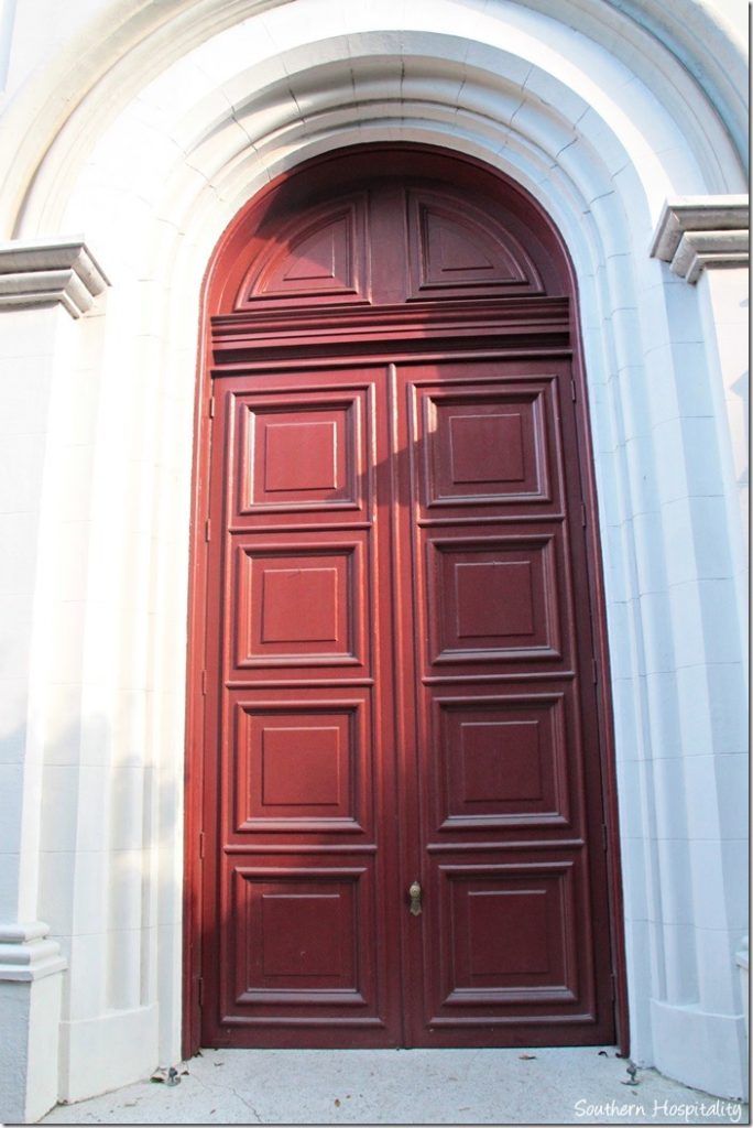 savannah church door