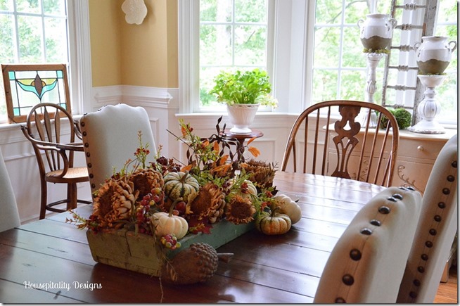 dining room centerpiece