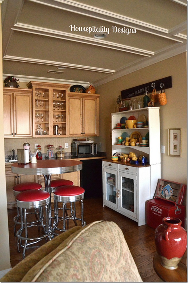 media room kitchen