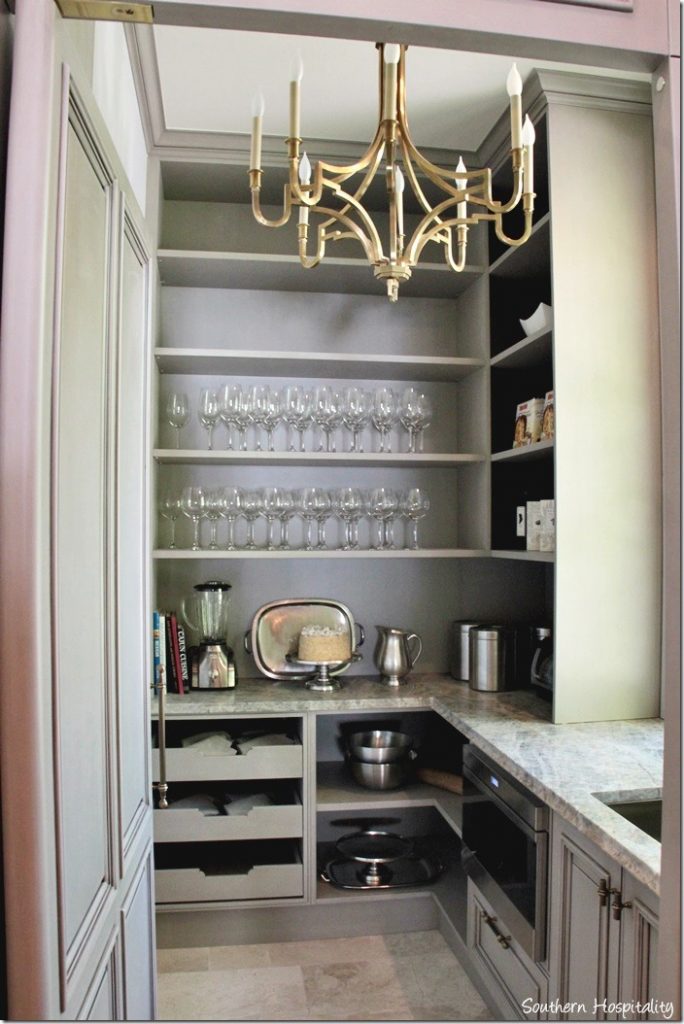 kitchen butlers pantry