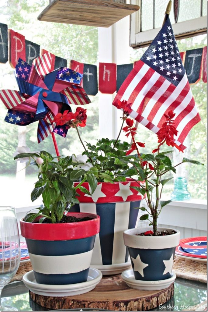 patriotic tablescape red white and blue