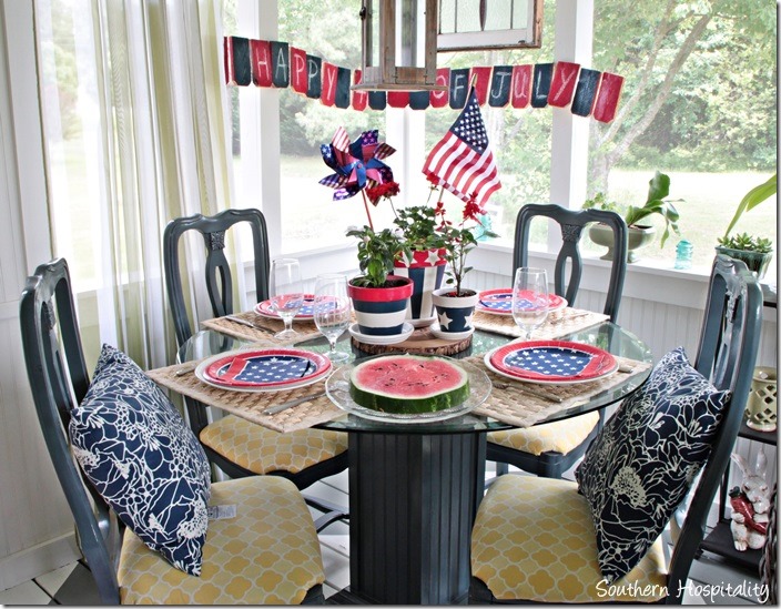 patriotic tablescape
