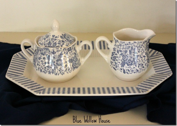 blue willow house Sugar-and-Creamer