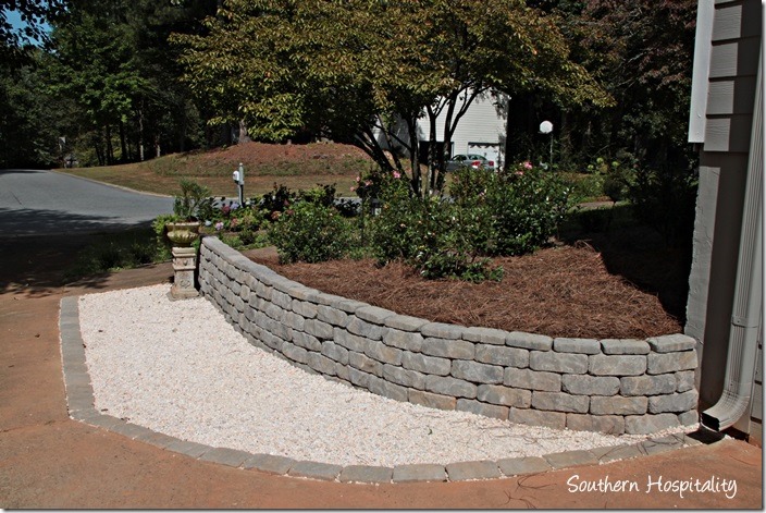 retaining wall gray stones