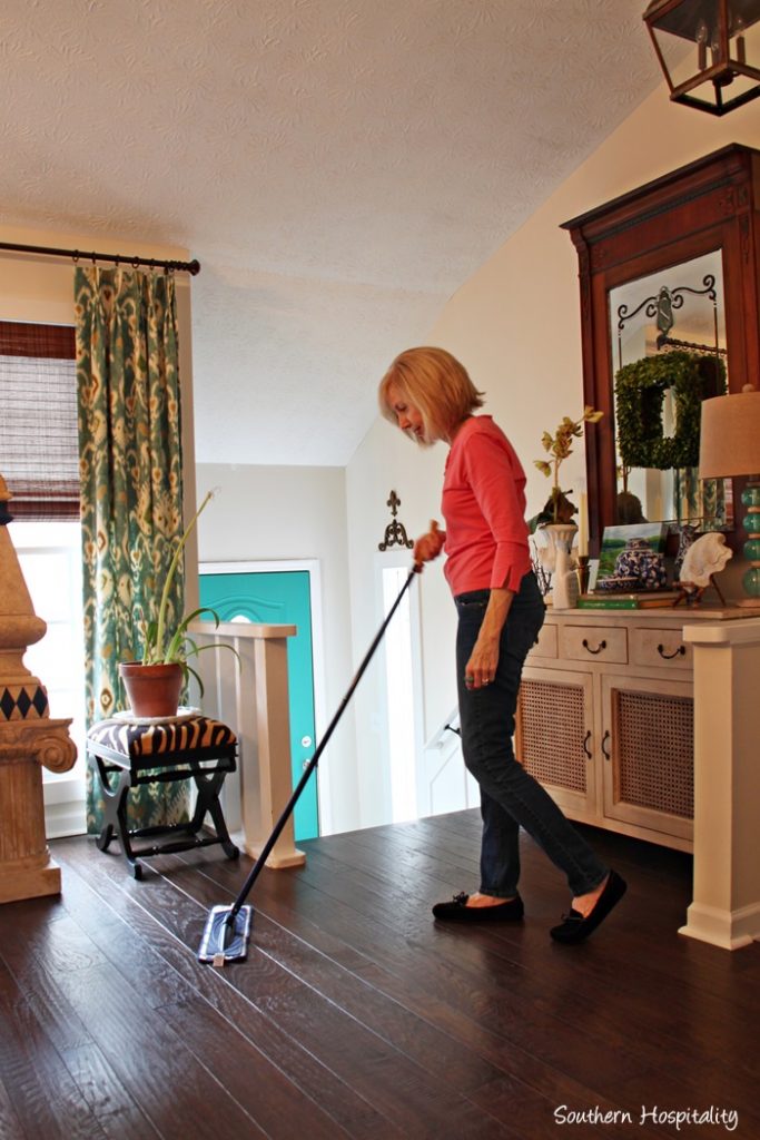 bona cleaning floors