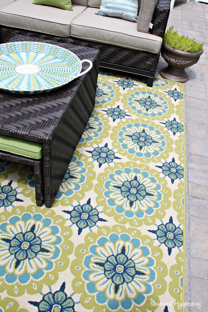 colorful patio rug