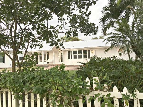 beach-cottage-exterior-progress-landscaping-drama