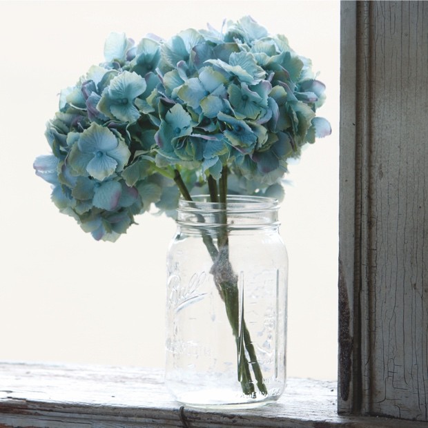 handmade-blue-hydrangea-3-stems
