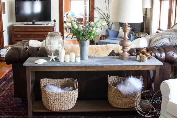 Living_Room_Spring_Home_Tour3-600x400