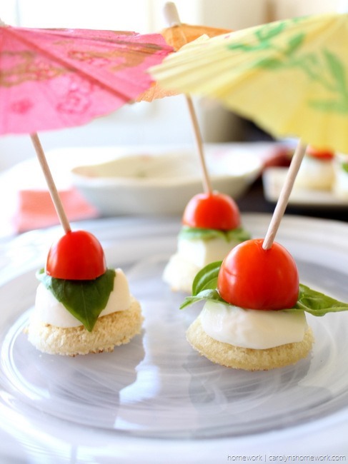 Tomato Basil Mozzarella Crostini Skewers via homework (5)[3]