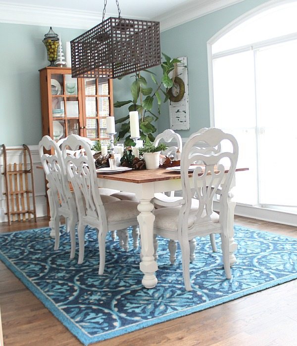 Blue-Dining-room-Christmas-home-tour-at-Refresh-Restyle