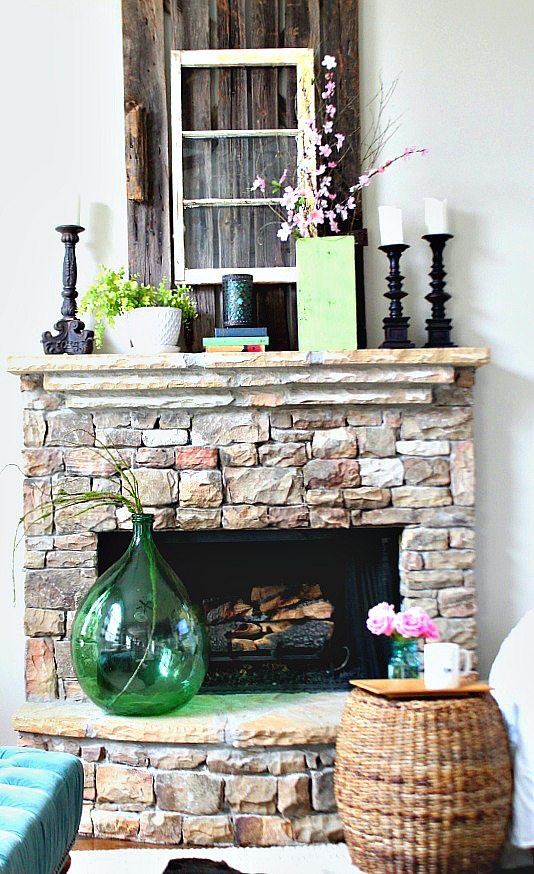 Spring-Green-Mantel-at-Refresh-Restyle1