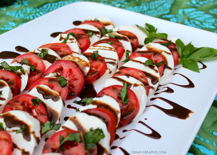 Caprese-Salad-with-Honey-Balsamic-Dressing-OHMY-CREATIVE.COM_