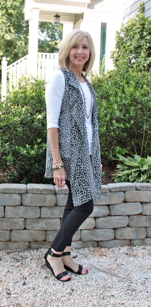 fashion over 50 covered perfectly vest002