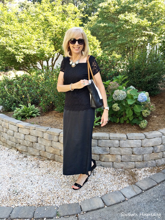 How to Wear a Midi Skirt over 50