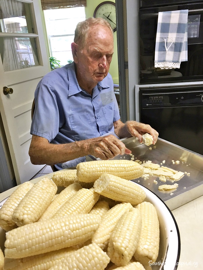 fresh corn and veggies004