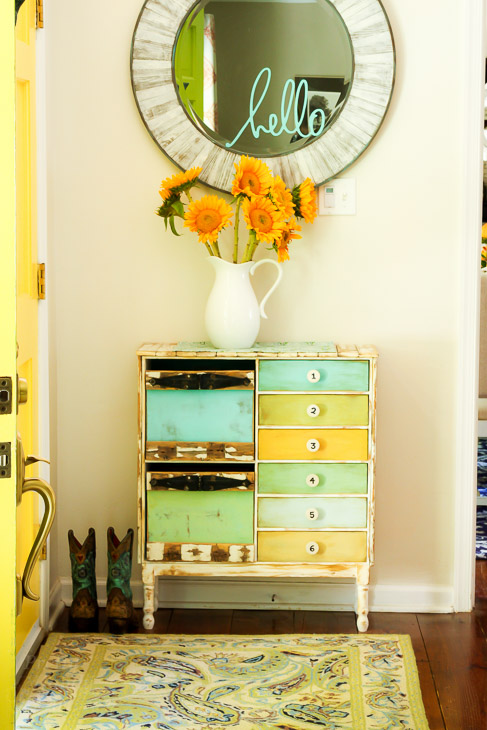 sunny-foyer-distressed-chest