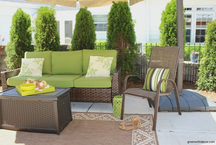 green-with-decor-add-color-to-the-patio-5-1024x688
