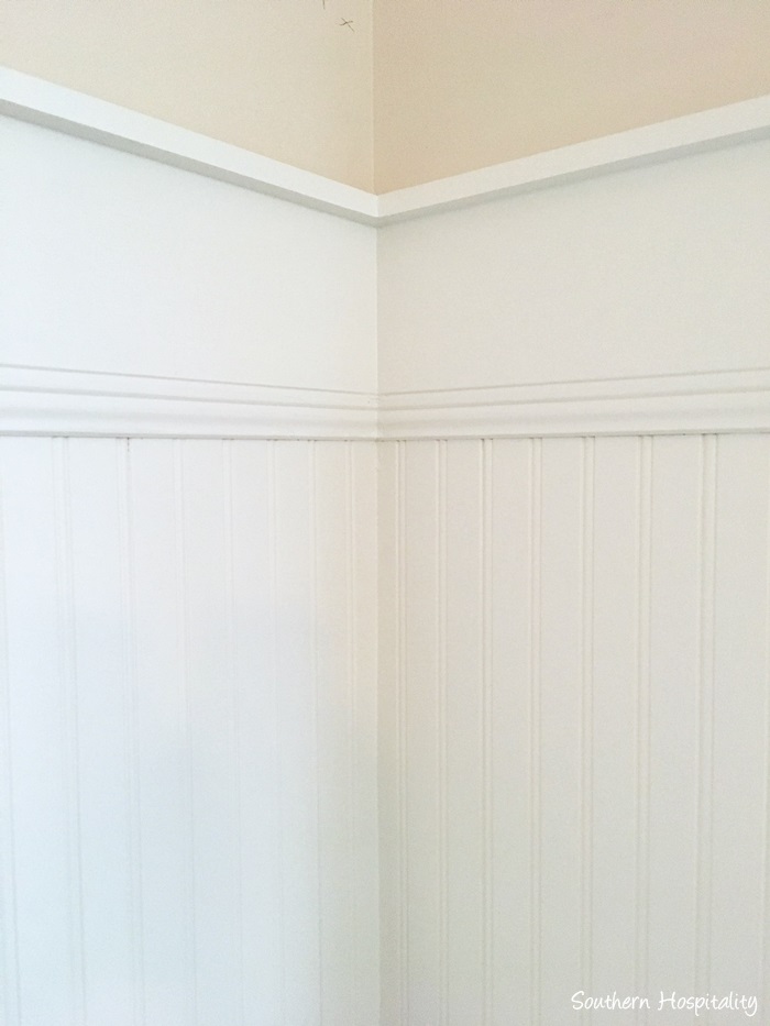 Beadboard Wainscot in the Dining Room - Southern Hospitality