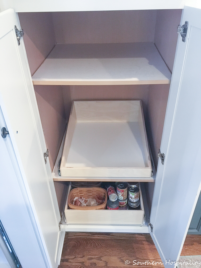 How to Make DIY Pull Out Pantry Shelves and Drawers