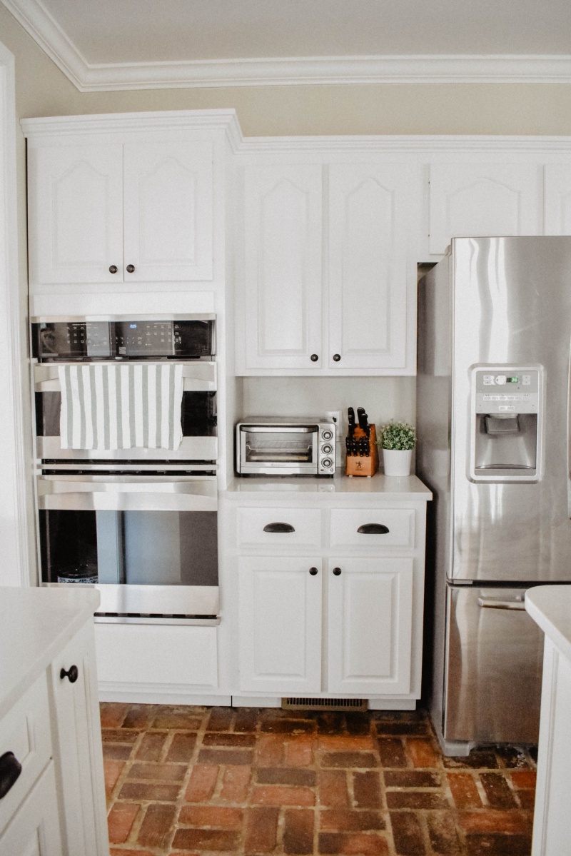 How to Build a Laundry Room Countertop - House On Longwood Lane