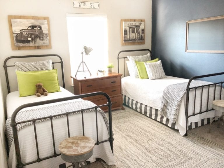 Feature Friday: Our Vintage Nest - Southern Hospitality