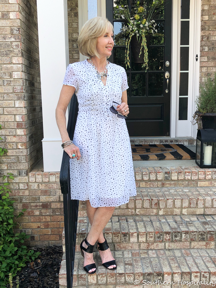 Fashion over 50: Summer Dress {Black & White} - Southern Hospitality