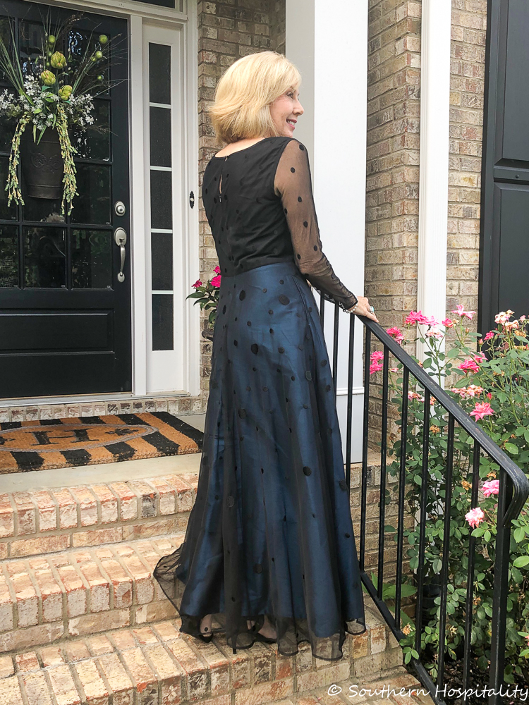 Evening dresses outlet for over 50s