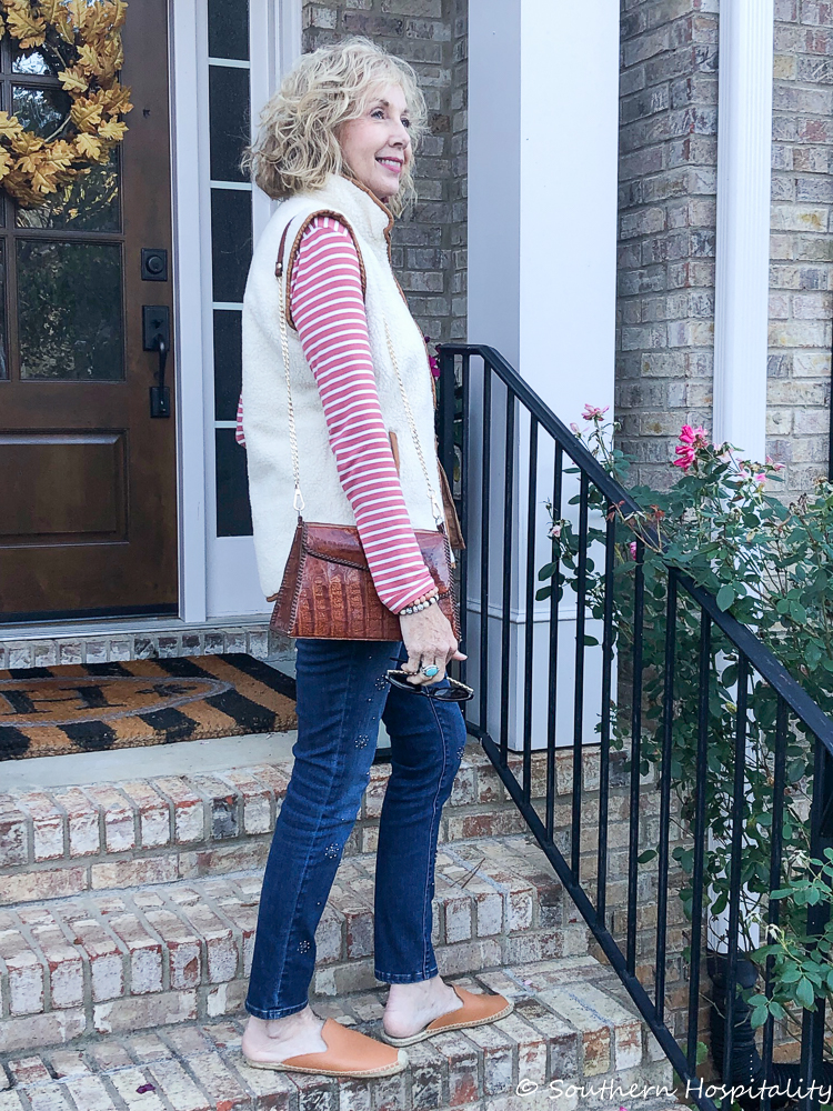 13 CASUAL OUTFITS for women Over 50 - Fall Outfit Ideas 