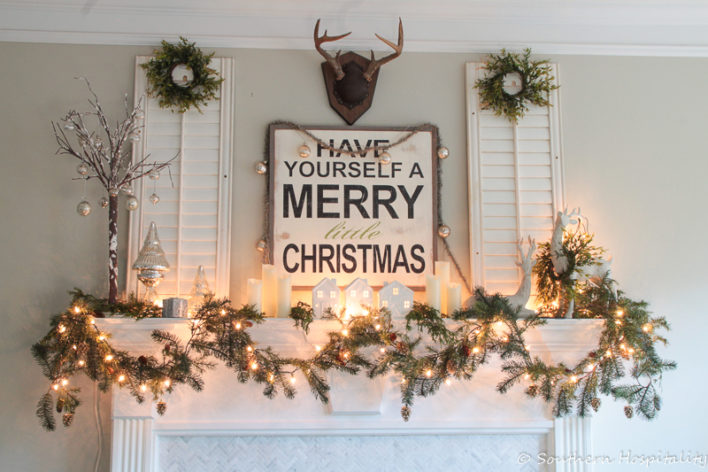 christmas mantel decor