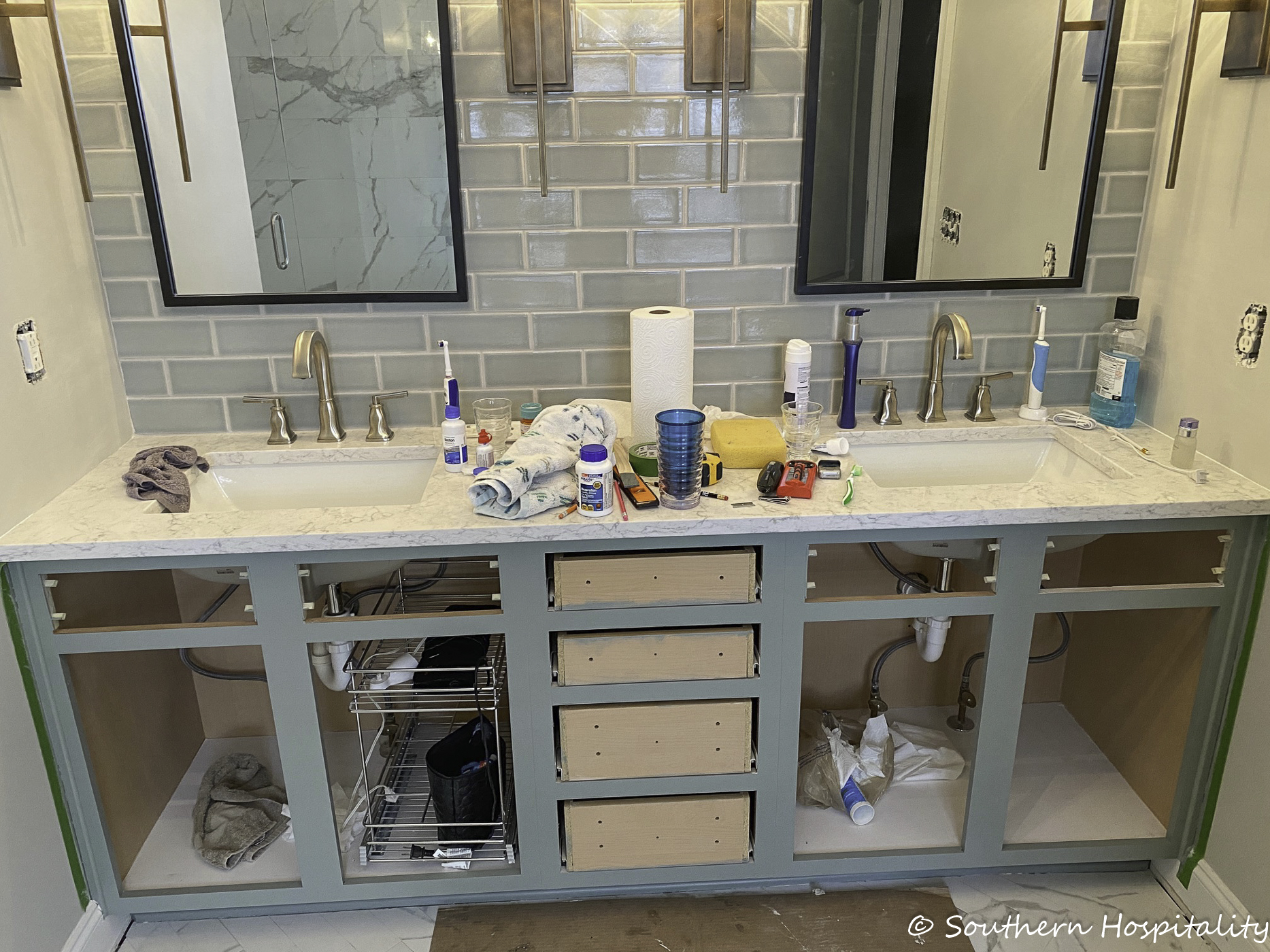 How To Update An Old Vanity With New