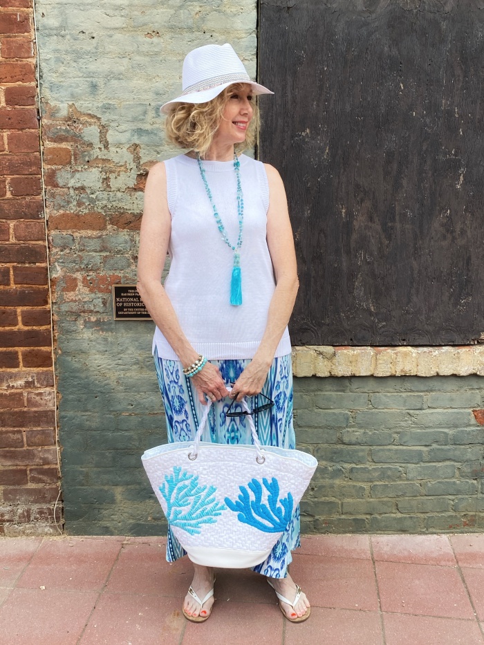 Fashion over 50: Summer Casual Skirt - Southern Hospitality