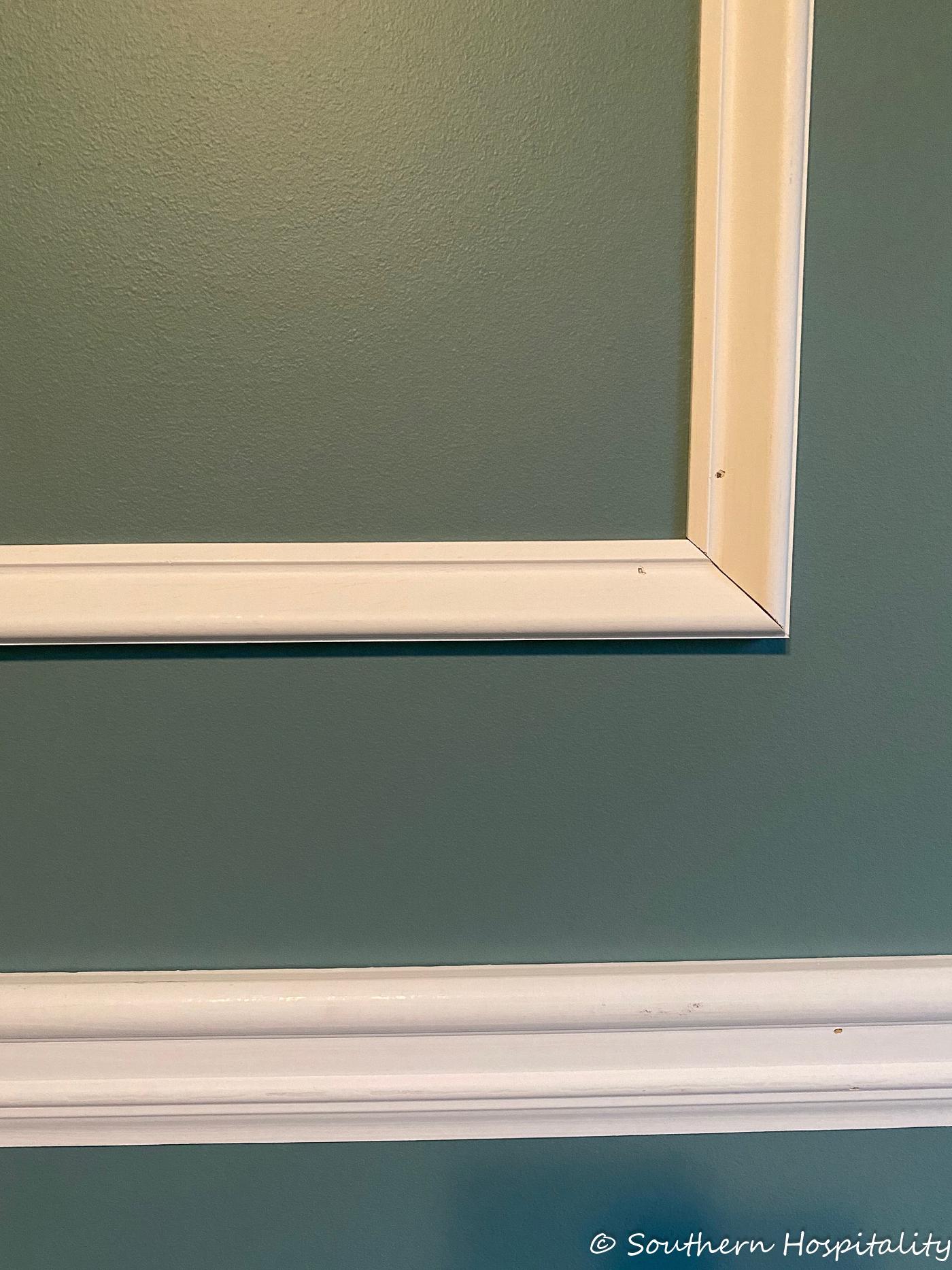 How to add picture frame molding to a room