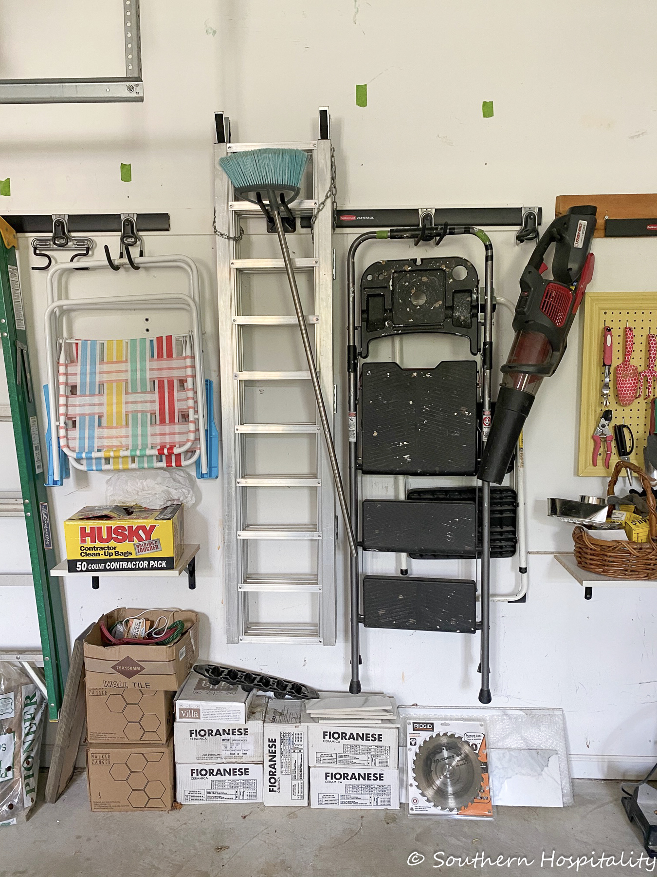 https://southernhospitalityblog.com/wp-content/uploads/2022/05/Garage-organization-ideas-7383.jpg