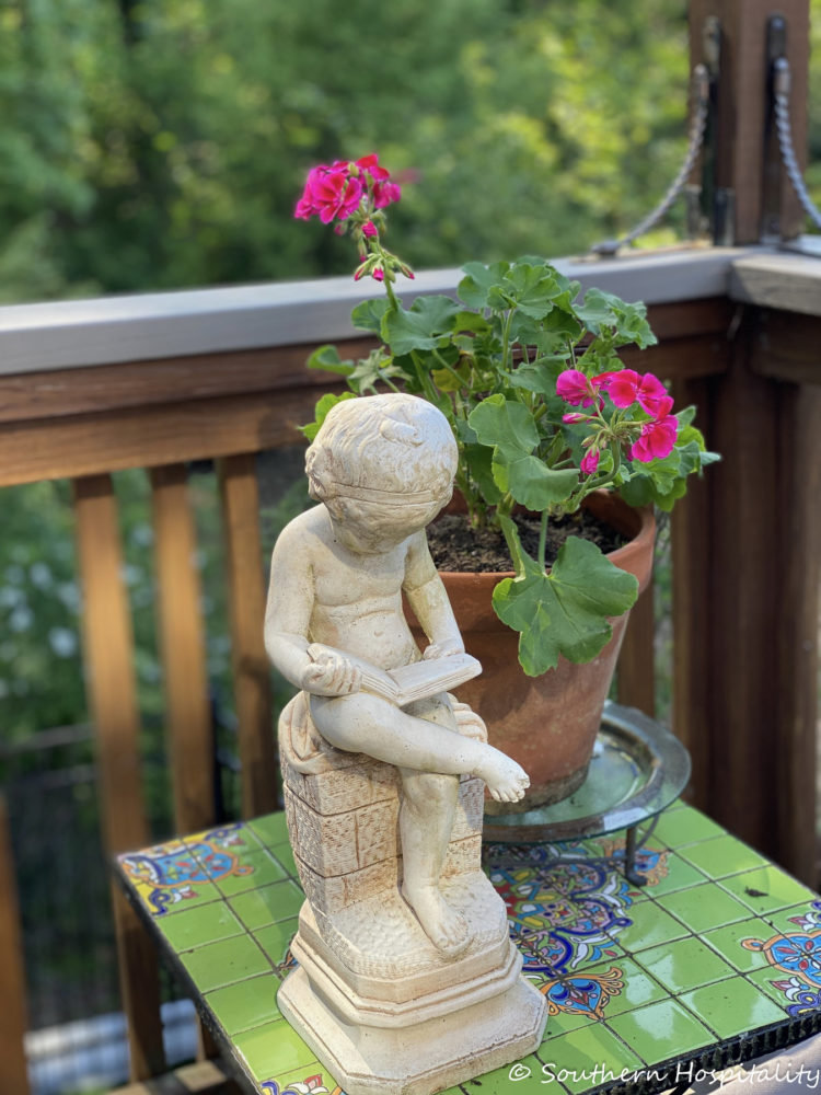 Planting Summer Annuals in Planters - Southern Hospitality